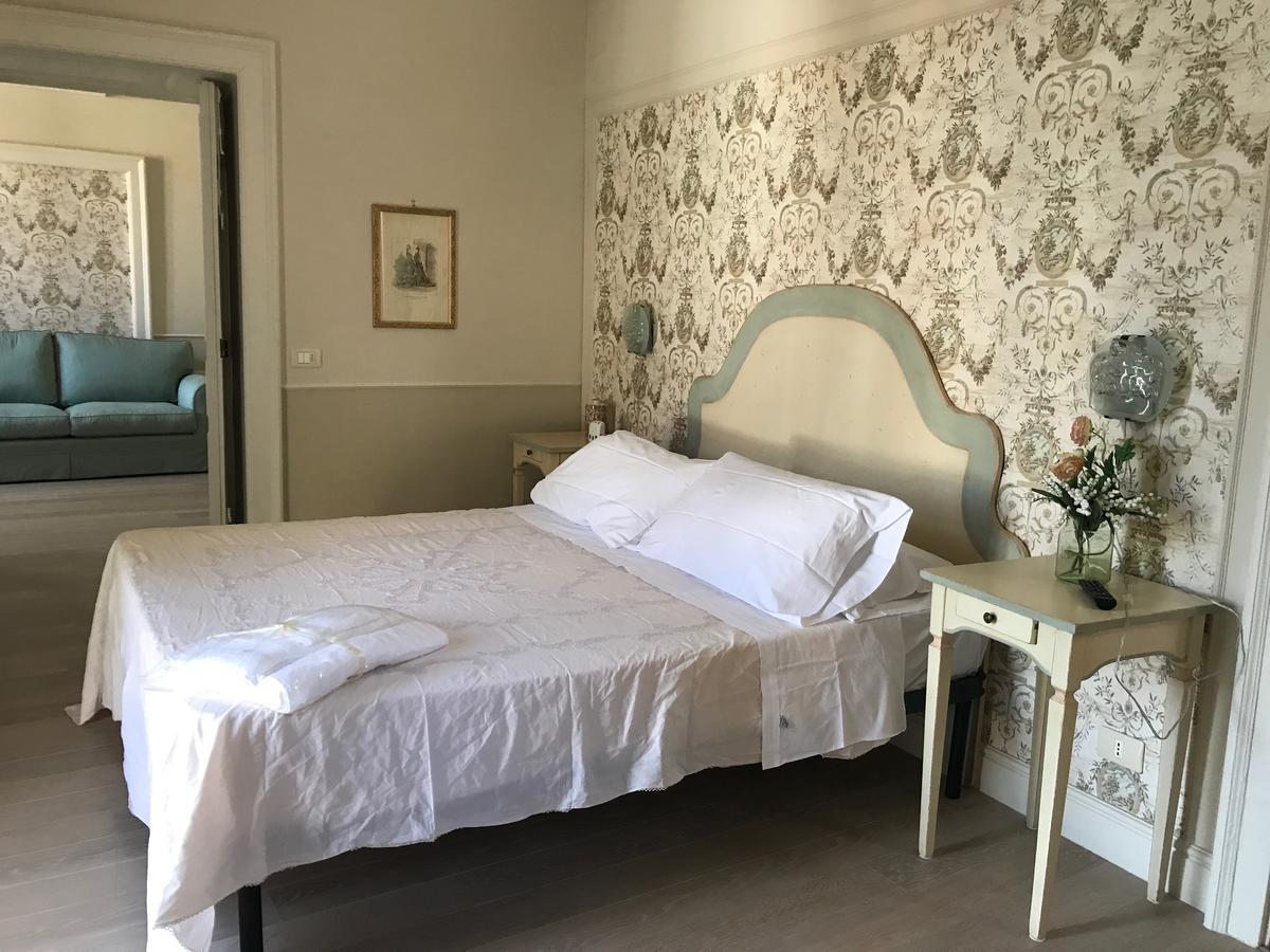 Palazzo Vittoli Bed and Breakfast Castelfranci Exterior foto