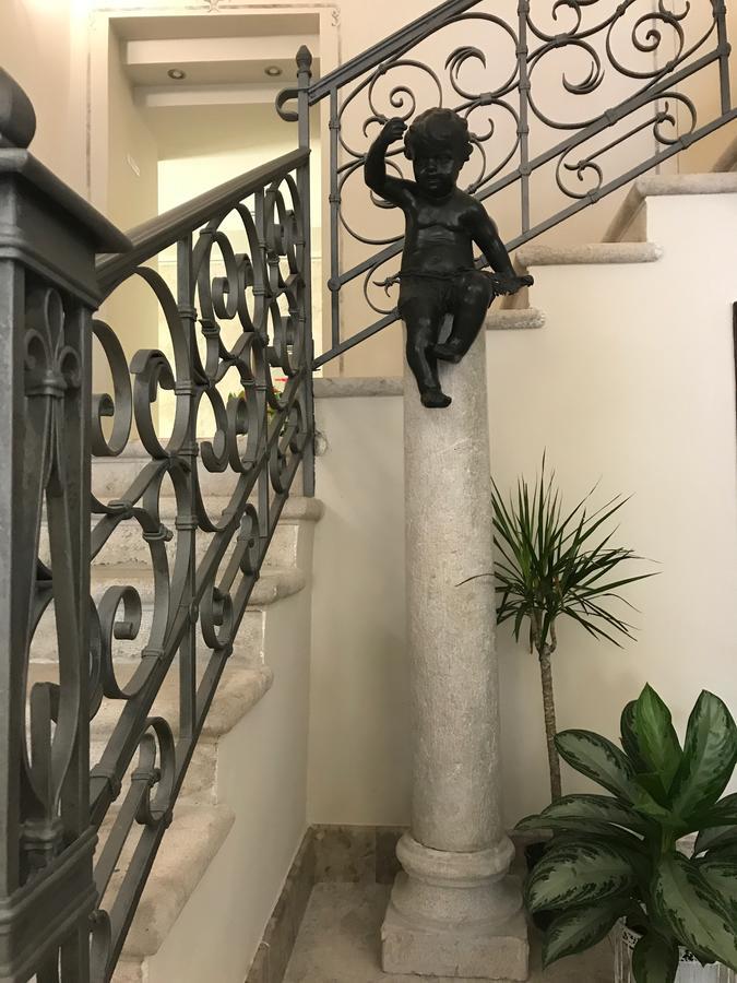 Palazzo Vittoli Bed and Breakfast Castelfranci Exterior foto